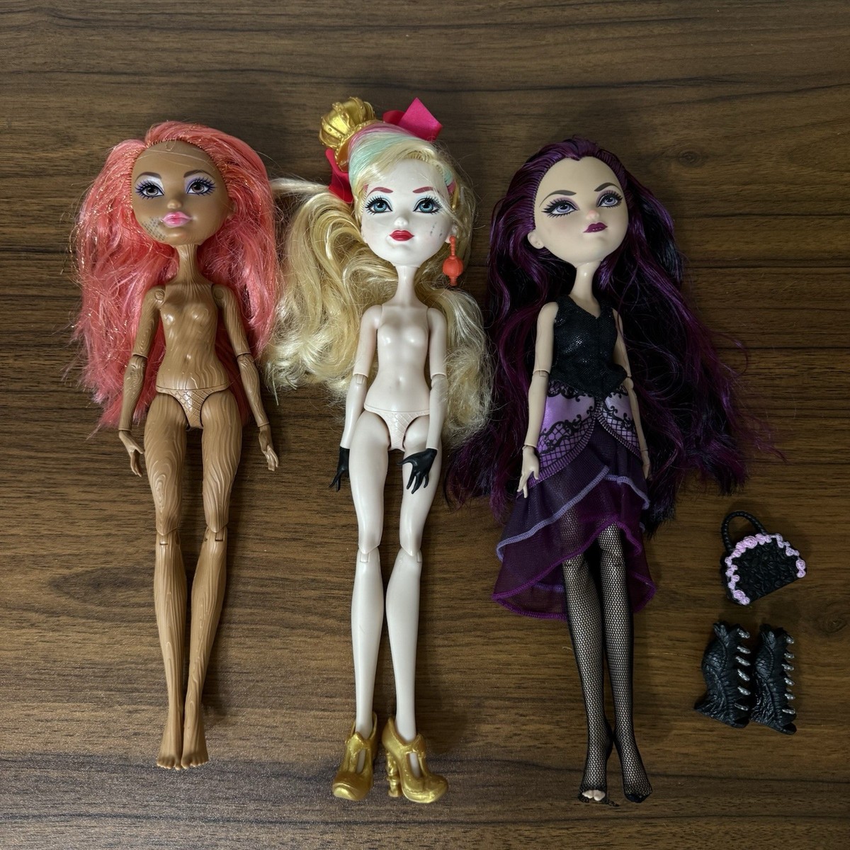 Ever After High Doll Cedar Wood Birthday Ball Apple White Raven