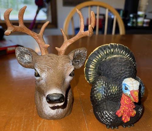 Pair of TRAILER HITCH COVERS - 10 PT BUCK & TURKEY HITCH BUDS In New CONDITION