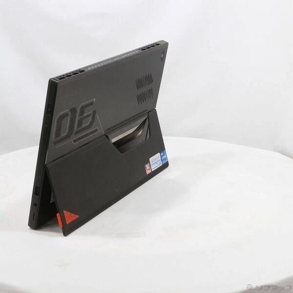 Asus ROG Flow Z13 GZ301ZA Intel Core i5-12500H SSD 512GB RAM 16GB Win 11 Home - Immagine 2 di 4