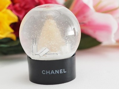 CHANEL スノーボール s-l400.jpg