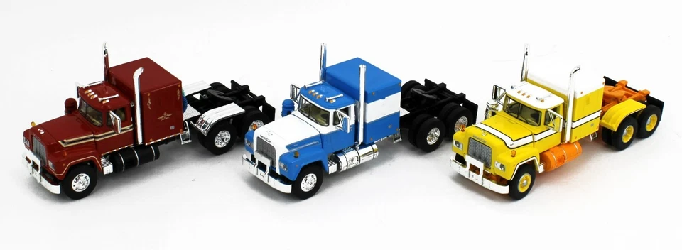 DCP 1:64 *MACK R MODEL* Semi Truck with Flattop Sleeper 3pc TRIO-SET #2 *NIB* - Image 2 of 4