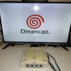 Sega Dreamcast HKT-3020 White NTSC Console for Parts. Powers On Not Working