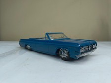 Jo-han 1963 Oldsmobile Starfire Convertible Car Dealer Promo