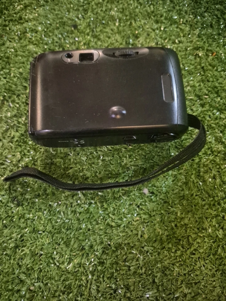 Halina Ansco Vision Compact 35mm Camera Tested and Working Good Flash - Image 2 of 3