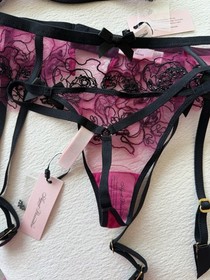 Agent Provocateur Lindie Lingerie Bra Garter Thong 34A 1 2 XS