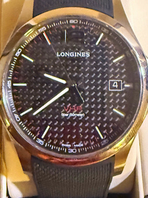 Longines Conquest V.H.P. Quartz 43mm Black Textured Dial Rubber Strap Date 50m