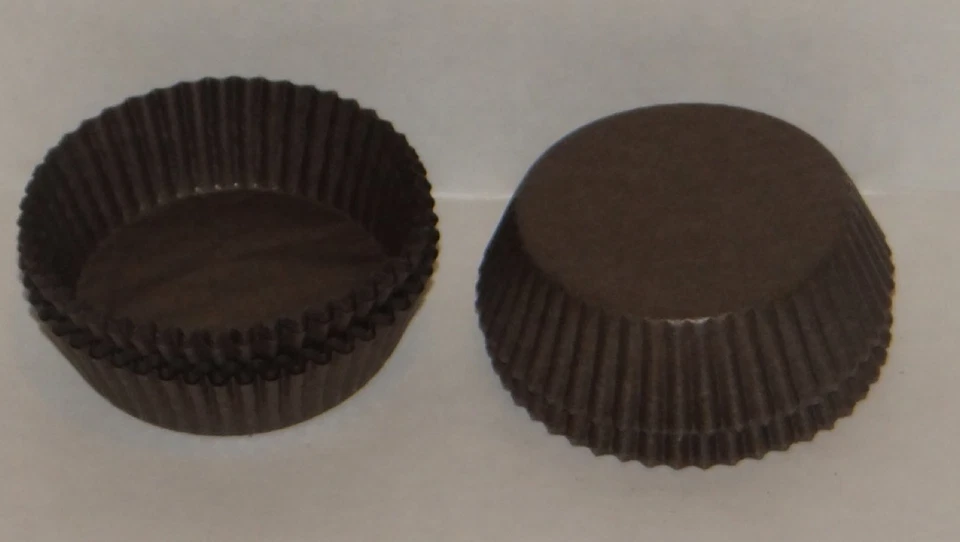 CANDY MOLDS N MORE #601 Brown Paper Candy Cups 200 Pack Candy Making Supplies CP-16-200 NEW