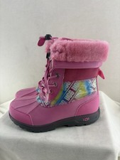 UGG Butte Chromatic Pink Youth 2 NIB