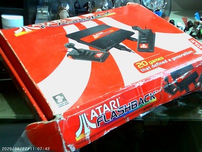 Seltene Atari Flashback Konsole 20 Spiele eingebaute Controller funktionstüchtig guter Zustand