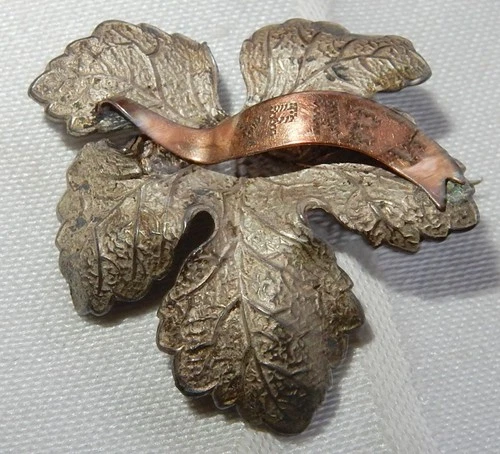 WW1 YPRES CANADA CEF BELGIUM BATTLEFRONT MILITARY SWEETHEART BADGE WORLD WAR I