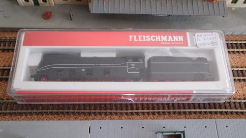Locomotive BR01.1053 DCC Sound Fleischmann 717471 N | Condition: Occasion