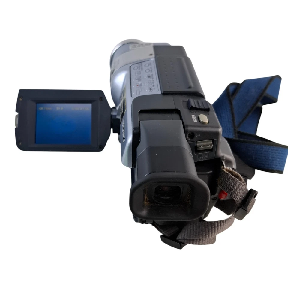 READ FULL DESC...Sony Handycam DCR-TRV355E Digital Video Camera camcorder Hi8 - Image 3 of 4