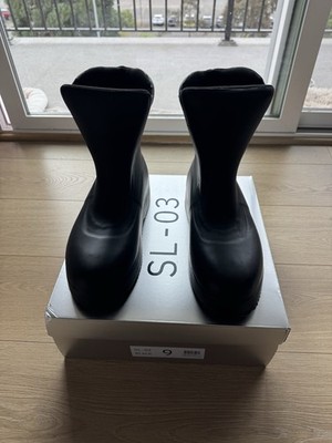 Yeezy SL-03 Black Size 9