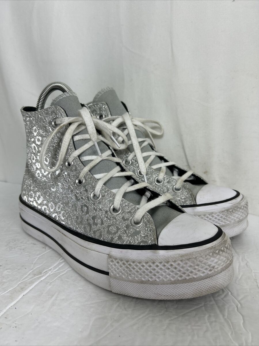 Size 8 - Converse Chuck Taylor All Star Platform High Size 8 - Converse Chuck Taylor All Star Platform High