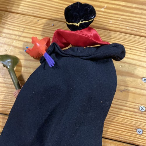 Jafar mit See aus Disney Villains Collection Disney Parks exklusive Puppe - Bild 6 von 8