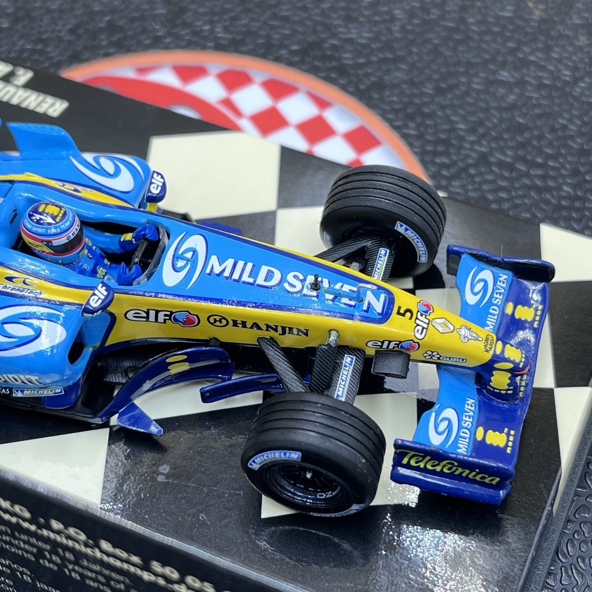 ミニチャンプス F1 1/43 ルノー R25 アロンソ ミシュラン別注