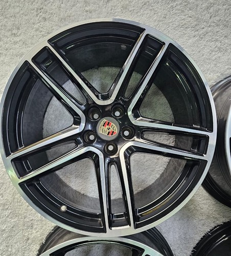 Porsche Macan 95B Genuine Option 20 Inch Aluminum Wheels Set Of 4 S / Gts Turbo - Picture 2 of 10