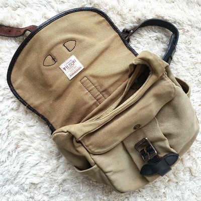 Filson Small Field Bag 70230 Rugged Twill Tan Canvas Leather USA