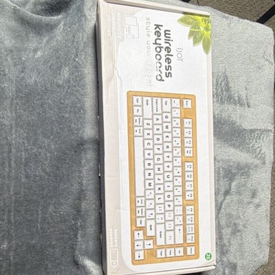 iJoy Wireless Keyboard QWERTY White Wood Accent Battery Powered Multi-Device