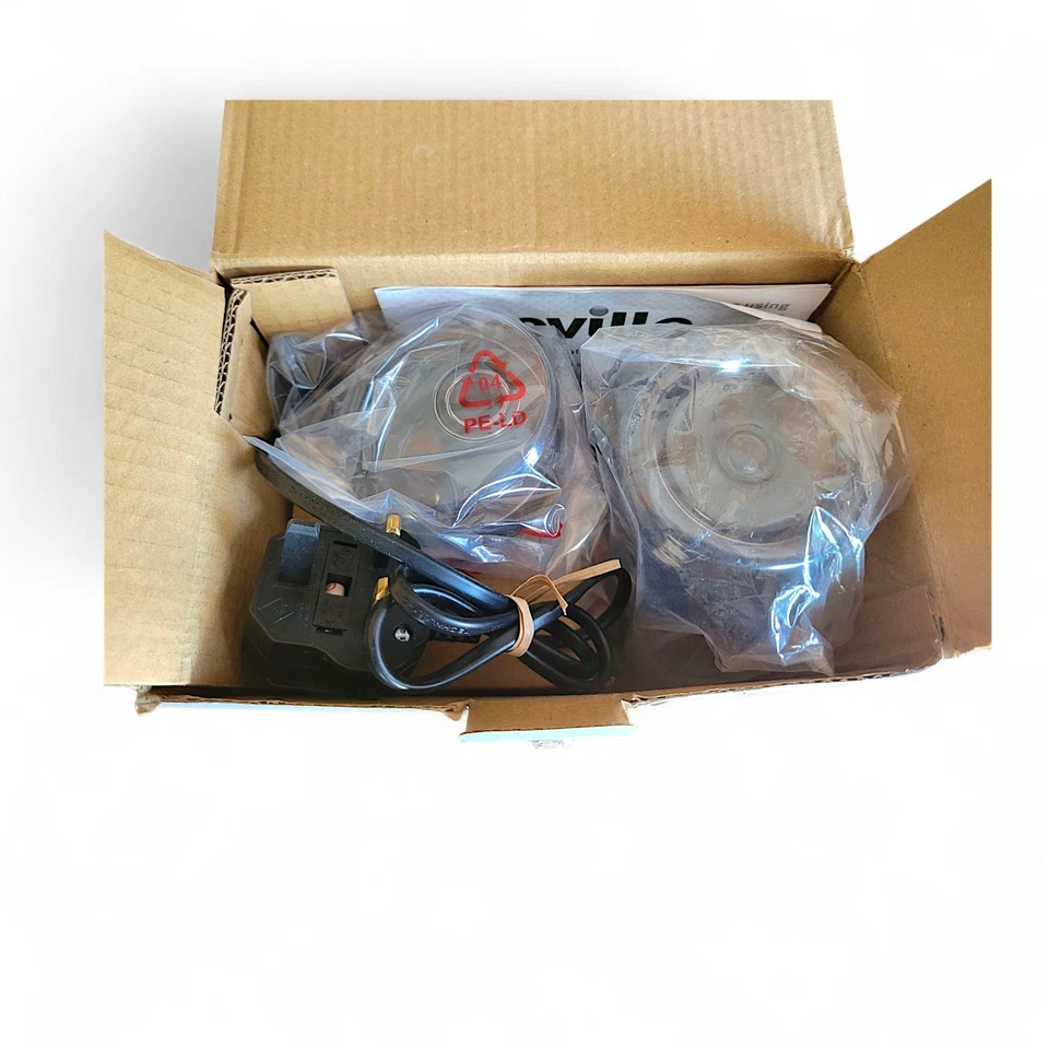 Breville Blend Active Blender Smoothie Maker With Sports Bottle Black And Gold - Image 4 of 4