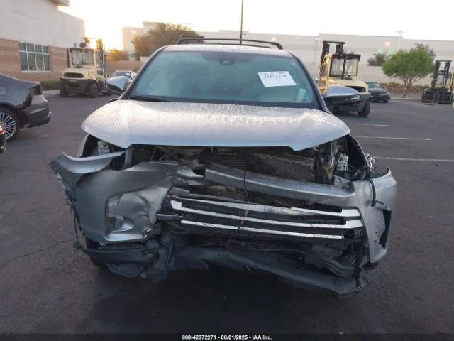 Cuarto de vidrio usado para: Toyota Highlander 2018 tinte de privacidad grado derecho A Foto 3 de 4