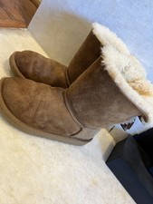 Brown Ugg Bailey Bow Boots, Women's US size 4