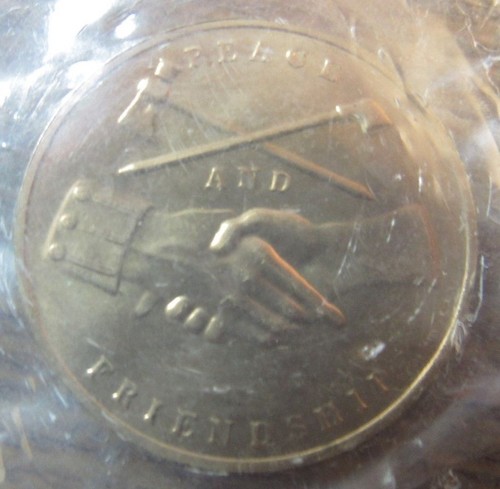 John Adams President 1-3/8" Peace and Friendship US Mint Medal OGP - Phila. - Picture 3 of 3