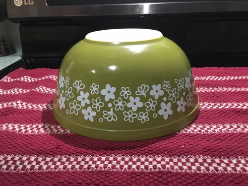 Vintage Pyrex #403 Spring Blossom Green Nesting Mixing Bowl