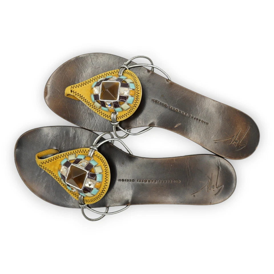 Sandalias de tanga para mujer GIUSEPPE ZANOTTI marrón adornadas con joyas talla 39 precio de venta sugerido por el fabricante 750 USD Foto 3 de 4