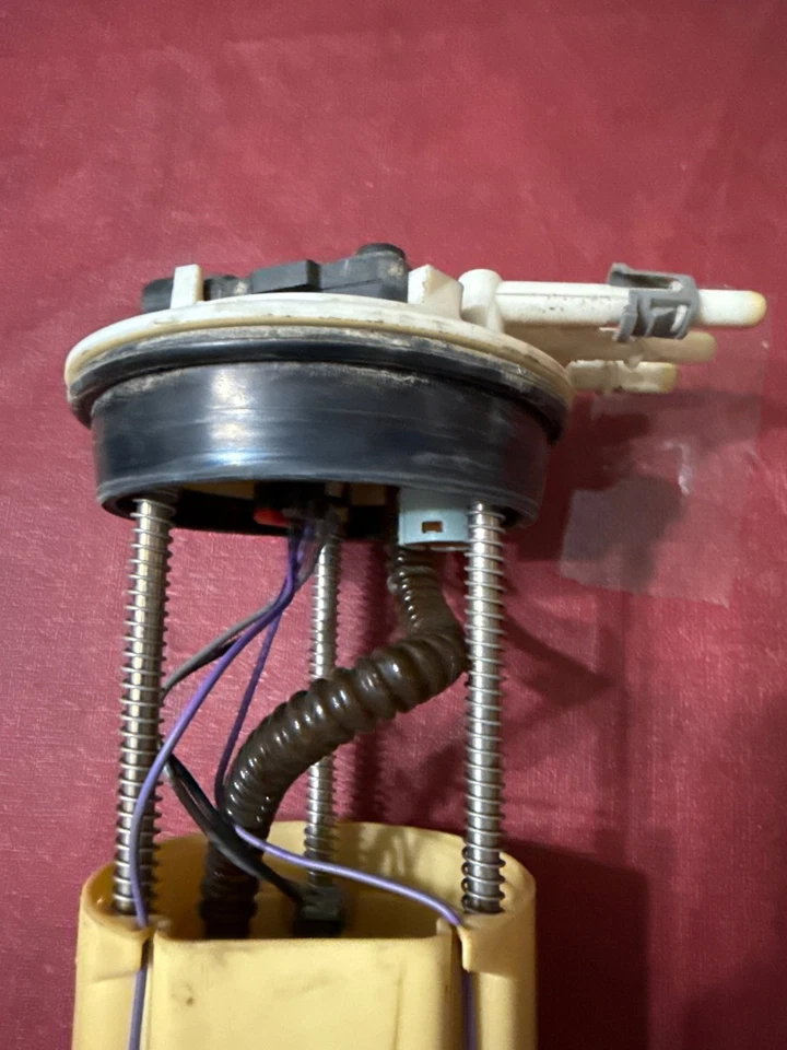 Chevrolet Impala Monte Carlo 2000 2005 Buick Century conjunto de bomba de combustible Regal Foto 2 de 4