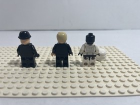 LEGO Starwars: Luke Skywalker + Stormtrooper + Imperial Pilot from 10212