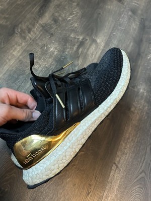 adidas UltraBoost 2.0 Limited Gold Medal Primeknit Black/Gold BB3929