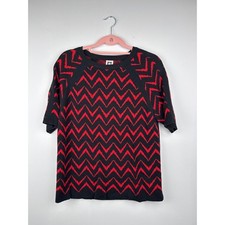 Anne Klein Black & Red Zigzag Knit Short Sleeve Sweater Sz.M