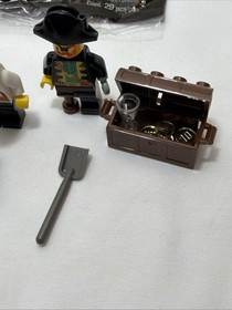 Lego Studios Pirates Treasure Hunt Set #1411 - 100% Complete - Quaker Oats Promo