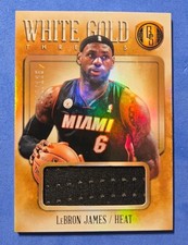 2013-14 Panini Gold Standard /125 LeBron James White Gold Threes #32 Moami Heat