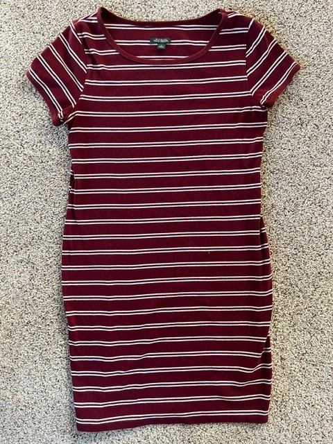 Wild Fable T-shirt Dress - Maroon/White - Size Small - Pullover - Cover-Up