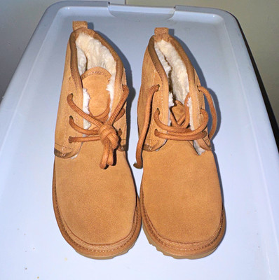 UGG Neumel Women s Brown Suede Shearling Lined Lace-Up Ankle Chukka US size 3
