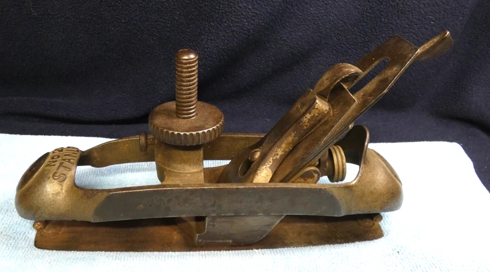 Antique STANLEY VICTOR No. 20 CIRCULAR COMPASS PLANE - Image 2 of 4