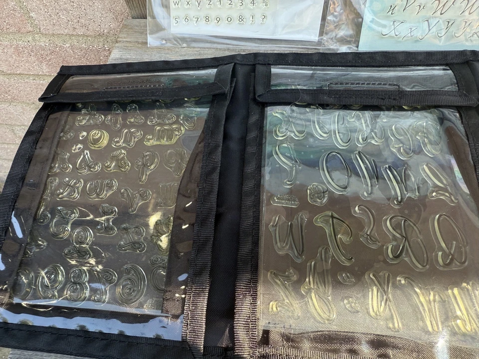 Stampendous! 完美邮票手提箱和丙烯酸邮票!! 全新 — 第 4/4 张图片