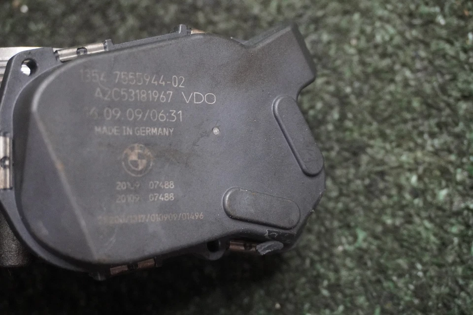 BMW 550i 2009 2010 2011 4,4 L carrocería del acelerador del motor fabricante original 135 k millas A2C53181967 Foto 4 de 4