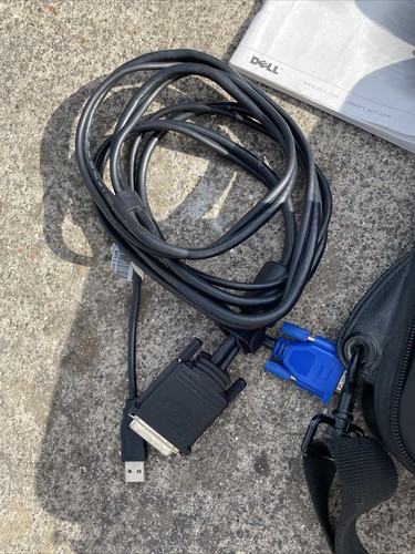 Dell 3300mp DLP Projector with Manual, Dell Case, Cables, Remote - Picture 20 of 24