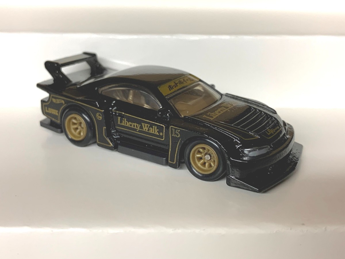 Hot Wheels LB Super Silhouette Nissan Silvia S15 Real Riders