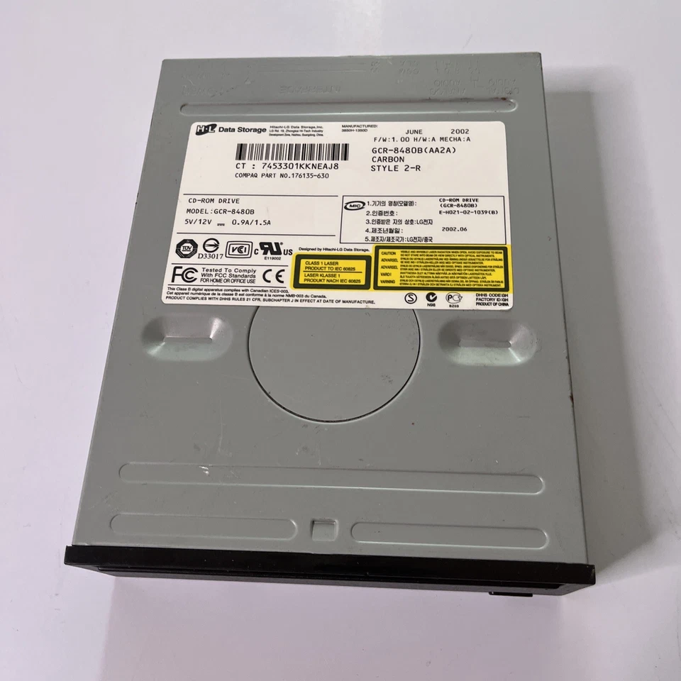 Compaq GCE-8480B IDE Internal CDROM Drive - Image 2 of 4