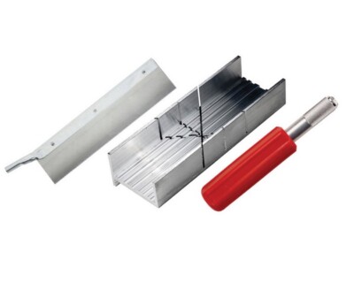 Excel Tools Werkzeug Kappenkasten und Rasiermessersäge 15.2cm Aluminium Keile  .