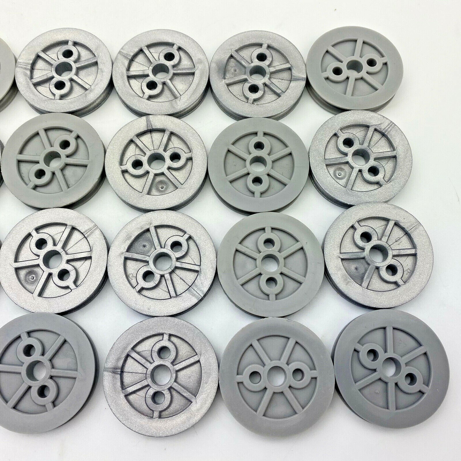 20 Knex Gray/Silver 1.5" Pulleys Small Hubs for Tires Standard K'nex