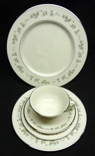 Very Nice LENOX Brookdale Pattern 5 piece Place Setting