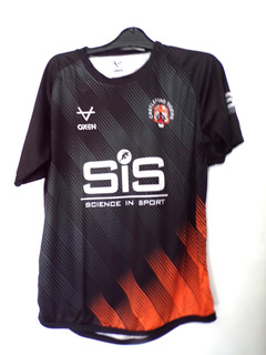 castleford tigers sis ugby league training shirt med good cond