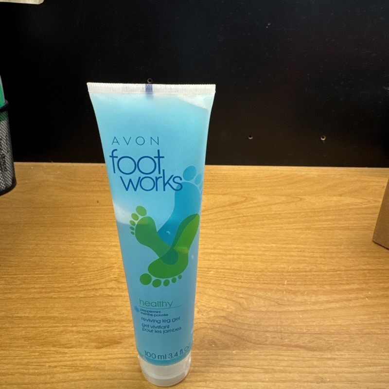 AVON Foot Works Healthy PEPPERMINT REVIVING LEG GEL 3.4 oz ~ NEW & SEALED