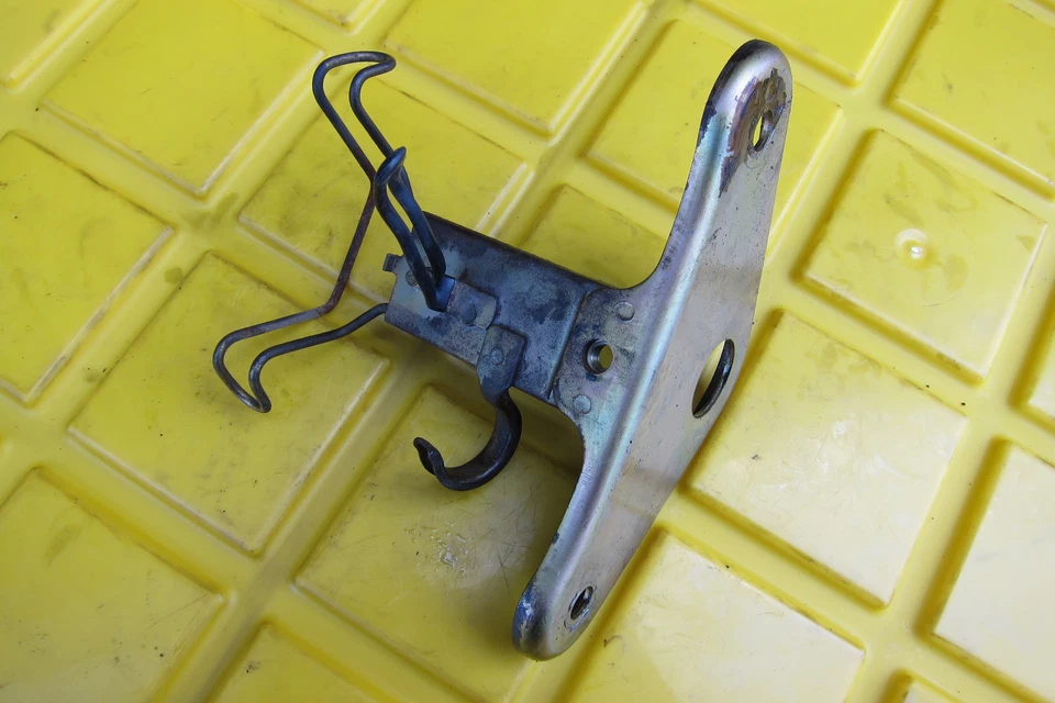 Honda Urban Express 1983 50 Nu50M horquillas de lujo abrazadera de árbol triple superior Foto 2 de 4