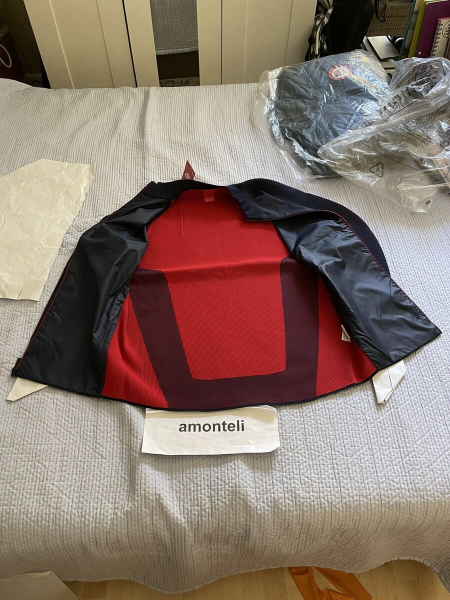 s-l1200.jpg s-l1200.jpg